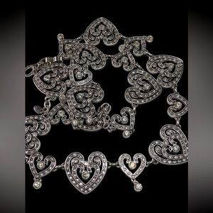 Vintage Heart Rhinestone Studded Women’s Belt Beautiful Condition size Large